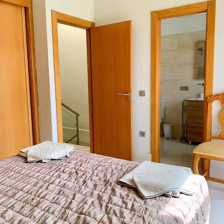 Townhouse 3 Bedrooms On The First Line Holiday home *