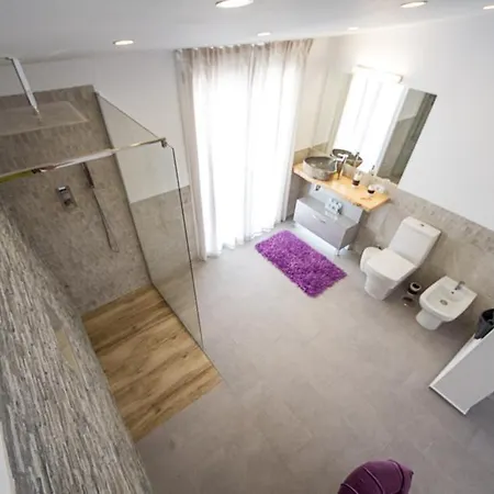 Apartment White House - Clasto