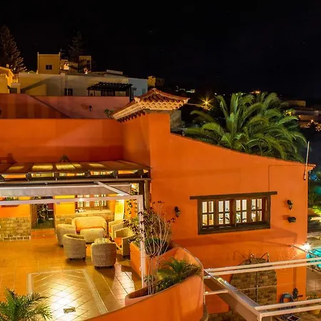 Hotel Volcano Beach