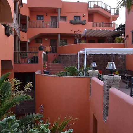 Hotel Volcano Beach 4*