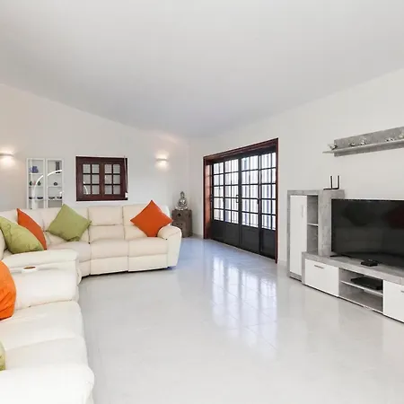 Casa Blanca, Golf Del Sur Villa