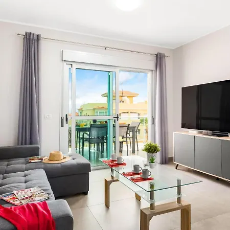 A31 Amazing 2 Bedroom With Terrace And Pool *