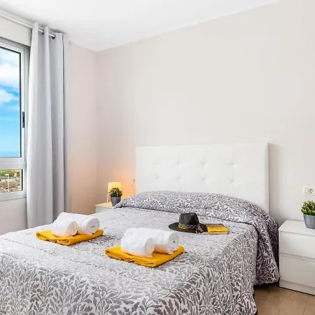 Apartment A31 Amazing 2 Bedroom With Terrace And Pool