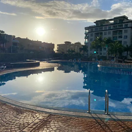 Apartment A31 Amazing 2 Bedroom With Terrace And Pool