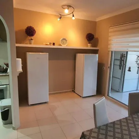 Avaa Apartment *