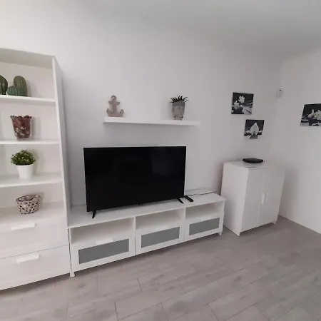 Blanca Villa