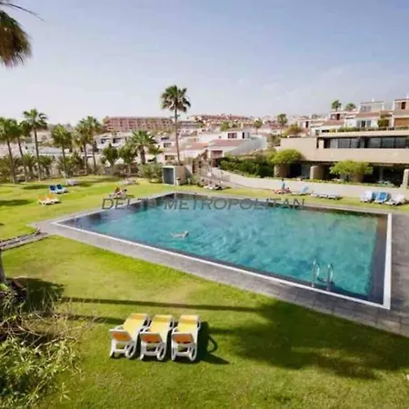 With Sea View And Luxury Heated Pool