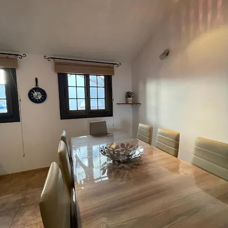 Holiday home Ocean View Golf Retreat: Private Heated Pool & Spacious Family *