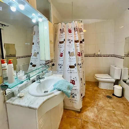 Ocean View Golf Retreat: Private Heated Pool & Spacious Family *