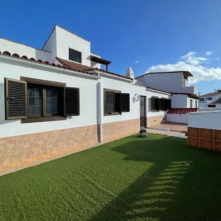 Ocean View Golf Retreat: Private Heated Pool & Spacious Family *