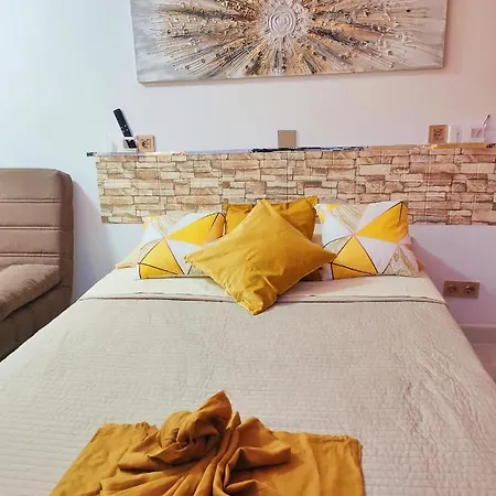 Apartment Albatros Park Amarilla Golf Piscina Climatizada, Wifi