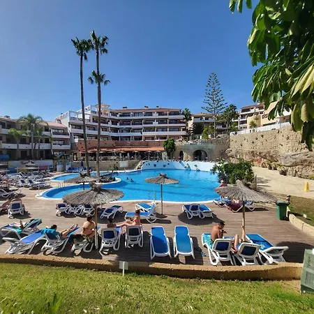 Albatros Park Amarilla Golf Piscina Climatizada, Wifi Apartment
