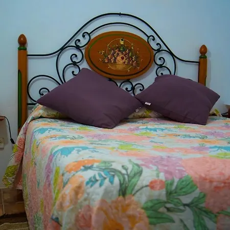 Holiday home Casa Cueva La Herencia