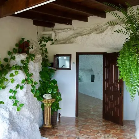Holiday home Casa Cueva La Herencia