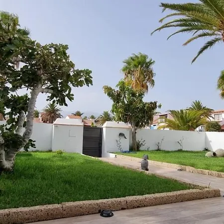 Apartment White House - Piro *