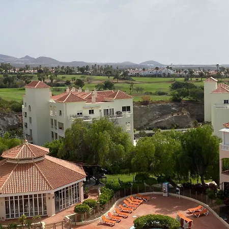 Aparthotel Golf Park 3*