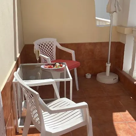 The Palms 2 Bed Duplex With Pool View * San Miguel de Abona