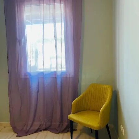 La Maison Amarilla Golf Apartment *