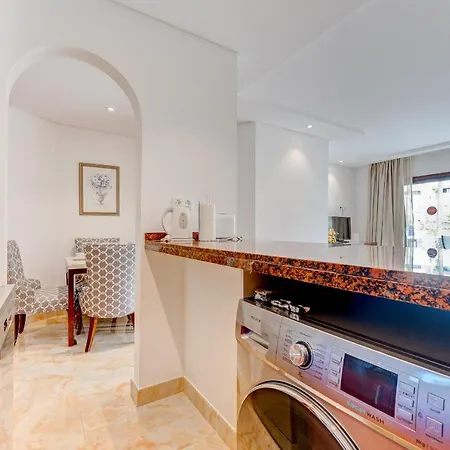 Apartment Brand New In Park Albatros With Pool View San Miguel de Abona