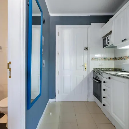 313 Park With Pool And Private Garden Apartment *