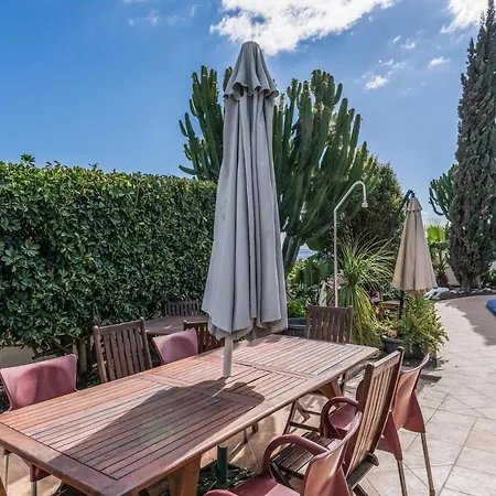 Holiday home Casa Oroteanda