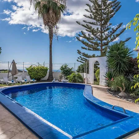Casa Oroteanda Holiday home *