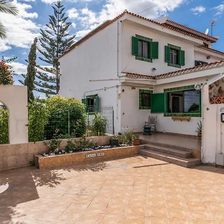 Casa Oroteanda Holiday home *