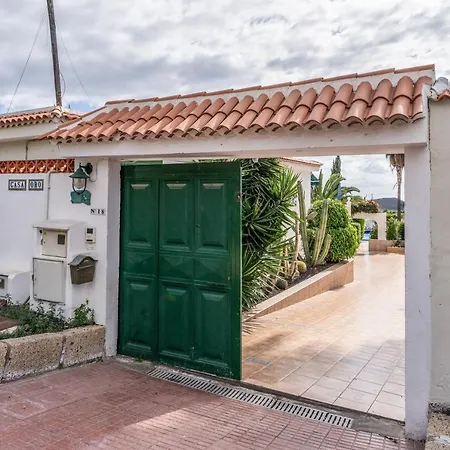 Holiday home Casa Oroteanda *
