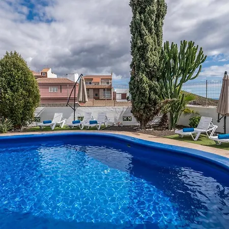 Holiday home Casa Oroteanda *