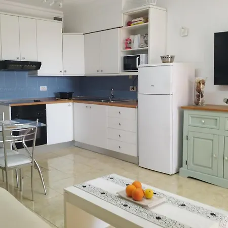 Margarita Amarilla Golf Apartment