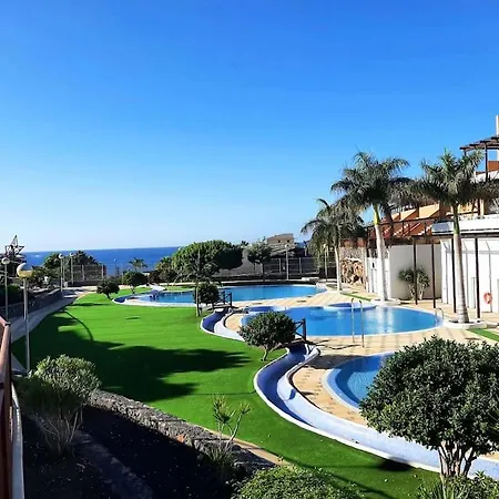 Bright And Spacious Rental With Ocean View * San Miguel de Abona