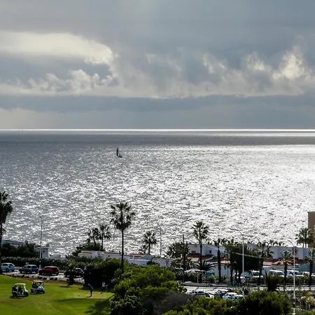 Golf View - Stunning Ocean View Golf Del Sur Apartment San Miguel de Abona