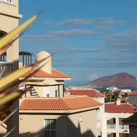 Golf View - Stunning Ocean View Golf Del Sur Apartment