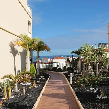 Golf View - Stunning Ocean View Golf Del Sur Apartment *