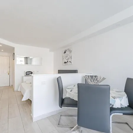 32 Park Amazing Bright Studio With Pool Apartment San Miguel de Abona