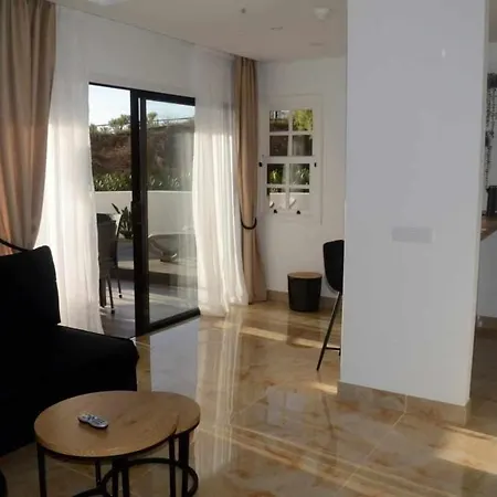 De Diseno Con Espectacular Terraza Apartment