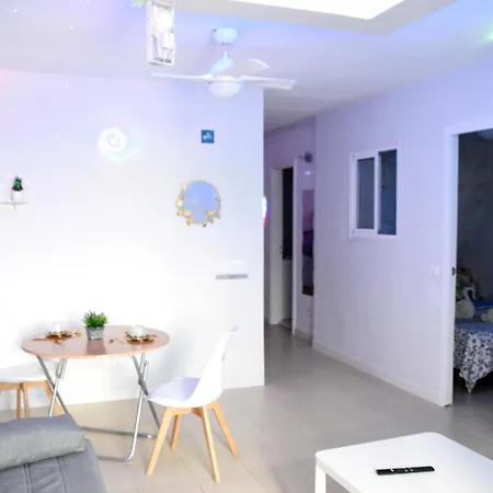 Apartment Tropical Park - Piscina - Parking - Edificio Corbeta *
