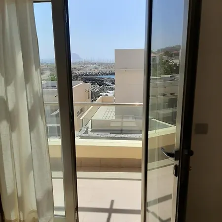 Amarilla Golf Holiday home *