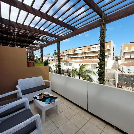 Casa Dina Apartment *