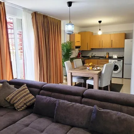 Apartment Casa Dina