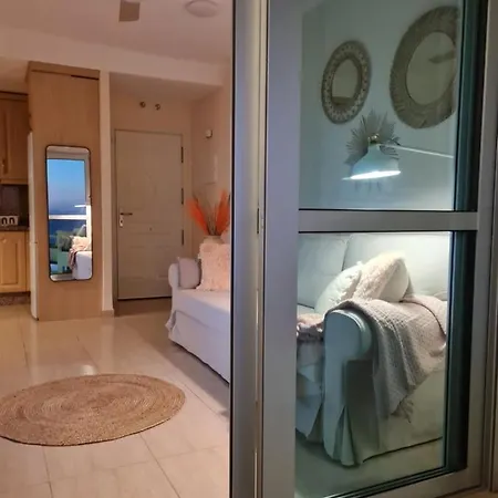 Apartment Sunny Ocean View - Pool, Fibre Net *