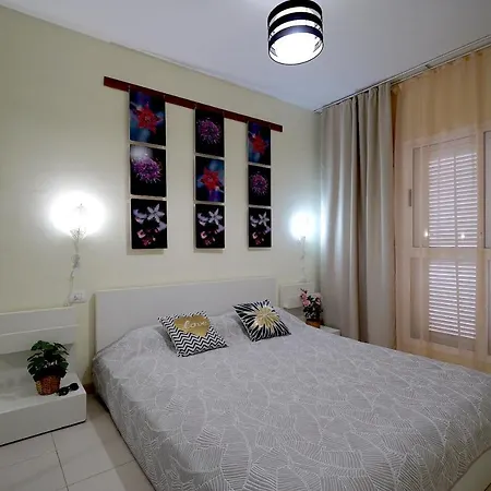 Spacious In Golf Del Sur Apartment *