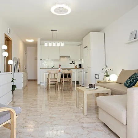 Golf & Sea Holidays Apartment *