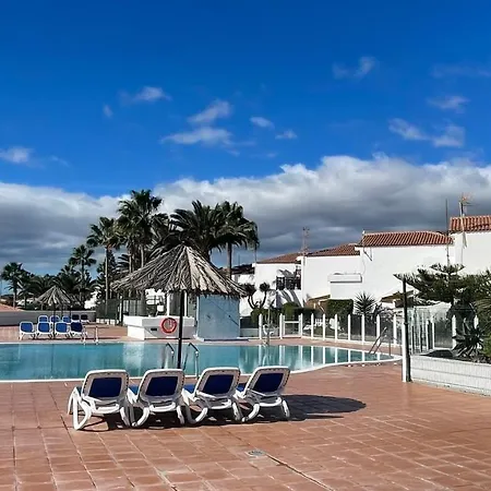 Holiday home Amarilla Golf