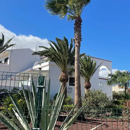 Amarilla Golf San Miguel de Abona