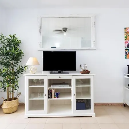 Apartment Cosy Studio With Balcony At Golf Del Sur, Tenerife San Miguel de Abona