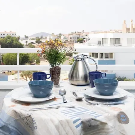 Cosy Studio With Balcony At Golf Del Sur, Tenerife Apartment San Miguel de Abona