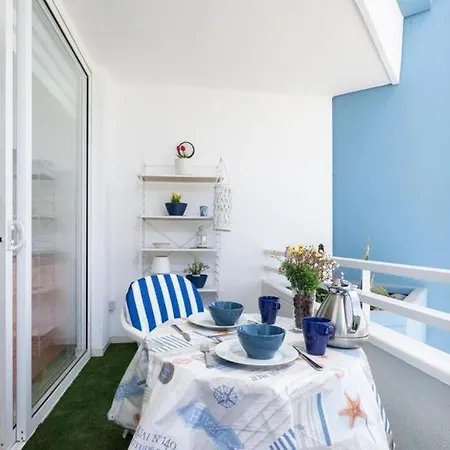 Cosy Studio With Balcony At Golf Del Sur, Tenerife San Miguel de Abona