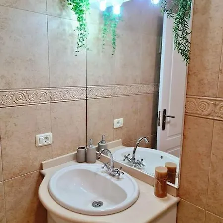 Homely In Modern Building With Pool San Miguel de Abona