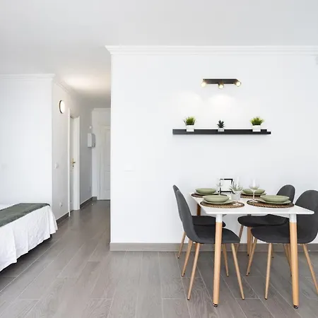 Eden Edelweiss Green Park Retreat With Ac Apartment